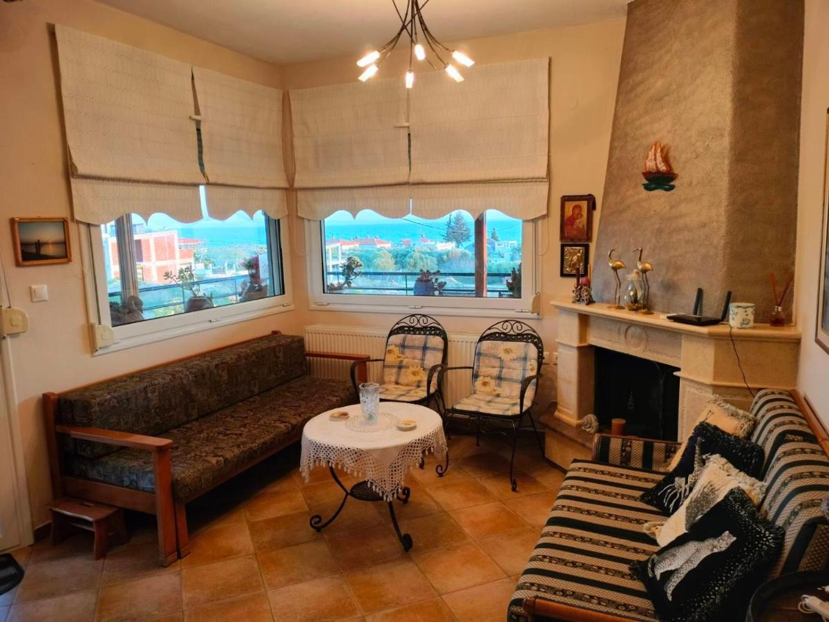 Adam'S Holiday House 2019 Kariani Ngoại thất bức ảnh