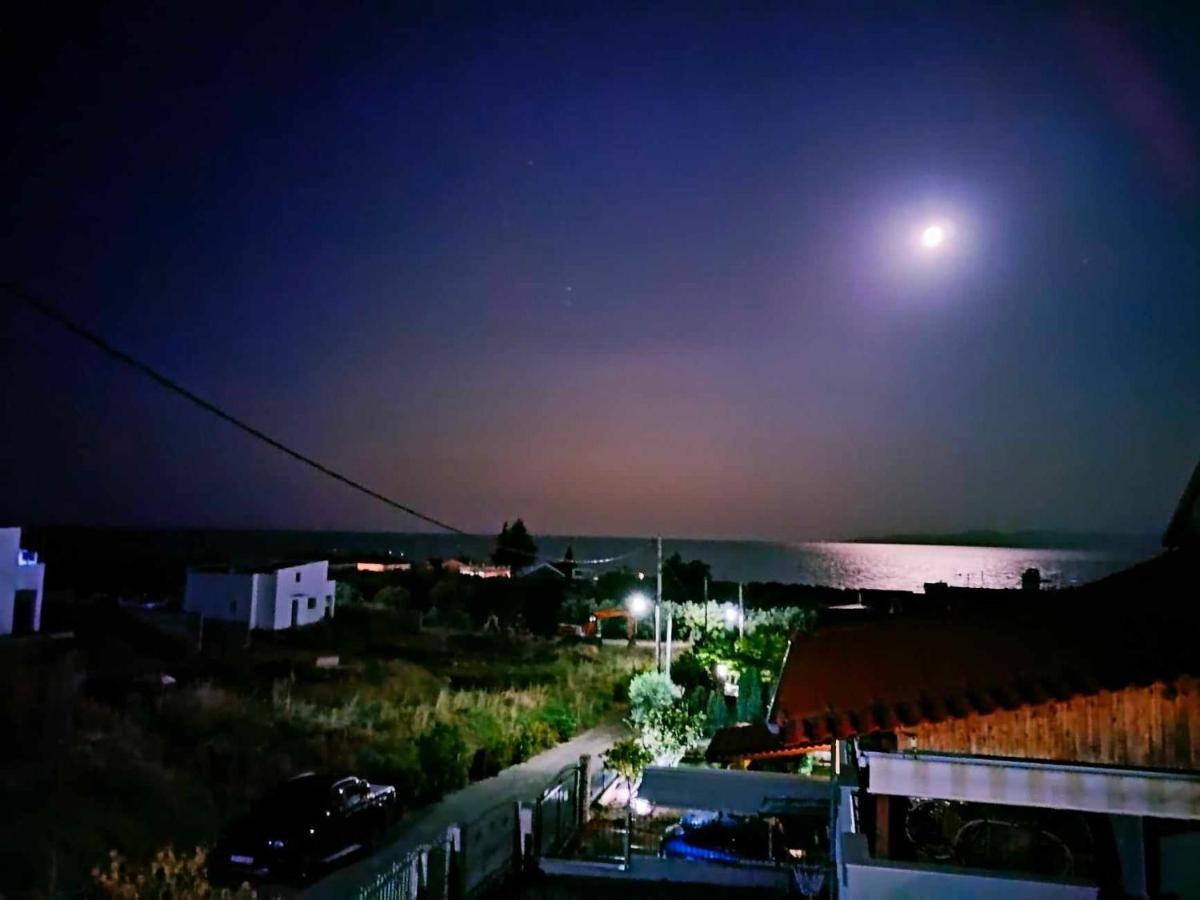 Adam'S Holiday House 2019 Kariani Ngoại thất bức ảnh